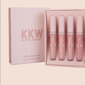 Kylie Cosmetics Makeup - Kylie’s - KKW Creme Liquid Lipsticks Kylie Cosmetics Makeup - Kylie’s - KKW Creme Liquid Lipsticks